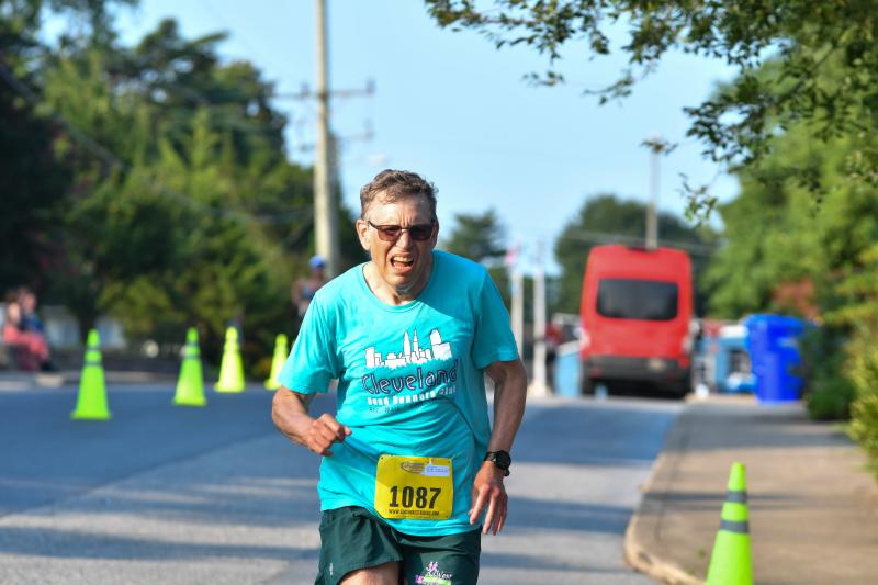 Rich Oldrieve, 65, runs 23:17 at the Dam Mill 5K. DAVE FREDERICK PHOTOS